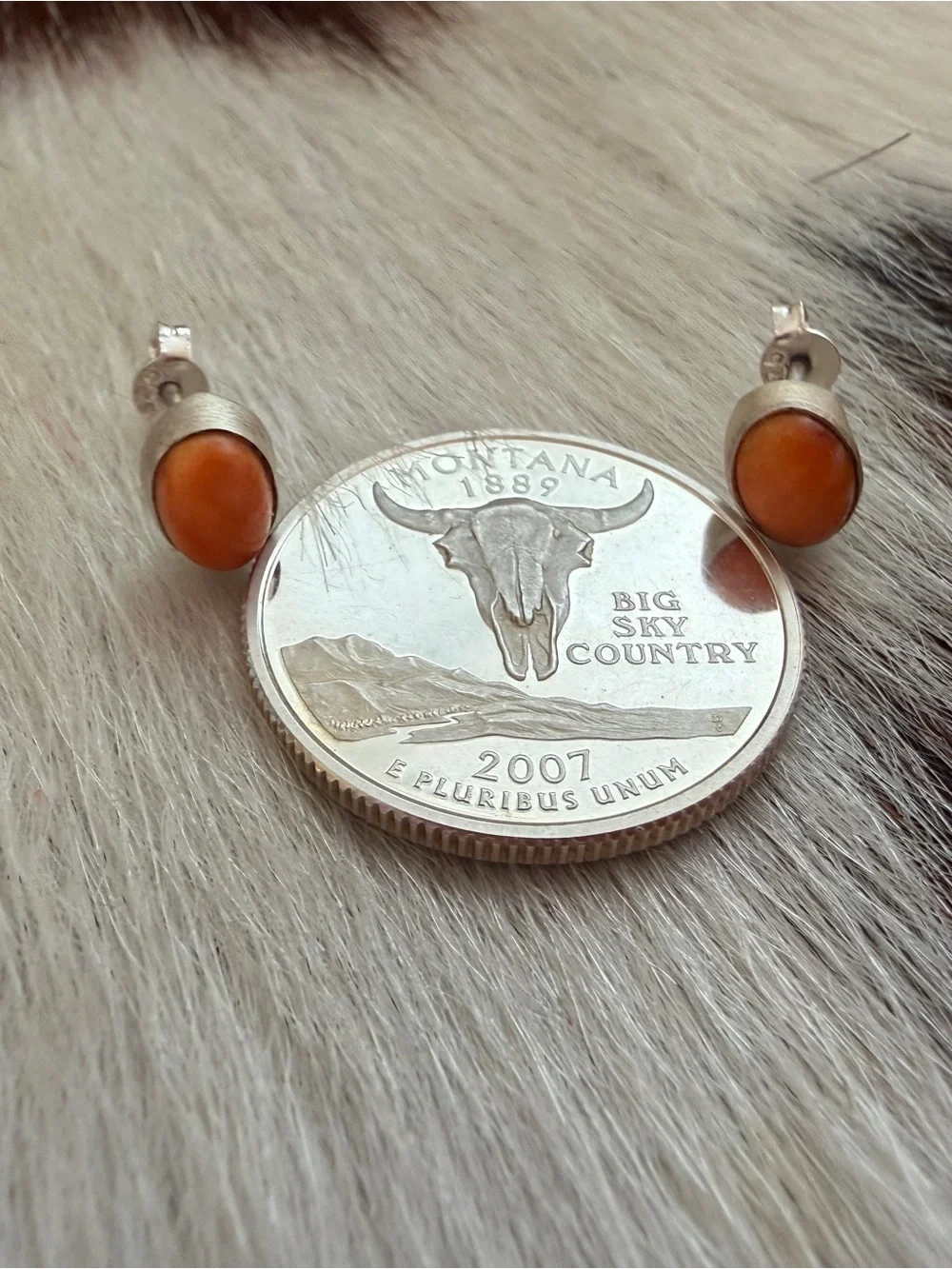 ❤️ Orange Spiny Oyster Navajo Style SouthWestern Minimalist Stud 925 Earrings - Picture 6 of 12
